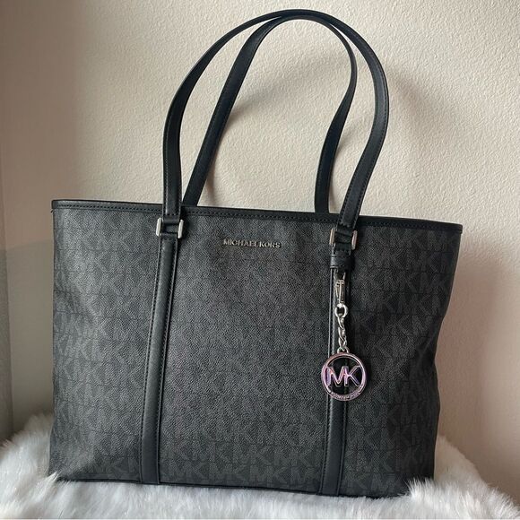 MICHAEL KORS Black XL Laptop Work Tote Raven Selma Voyager Jet Set Signature - Picture 1 of 9